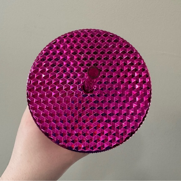 Starbucks Sangria Hot pink holiday 2022 24 oz Limited edition studded tumbler - Picture 2 of 2